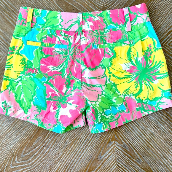Lilly Pulitzer shorts - Picture 2 of 5